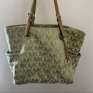 Michael Kors bag